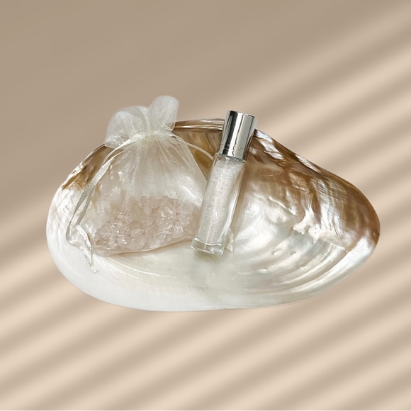 Rose Quartz Crystal Bath Infusion Set with Mother of Pearl Shell Palo Santo - Picture 3 of 4